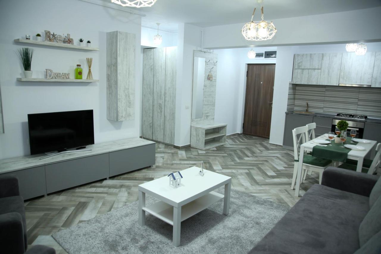 Myamar Apartment Mamaia Exterior foto
