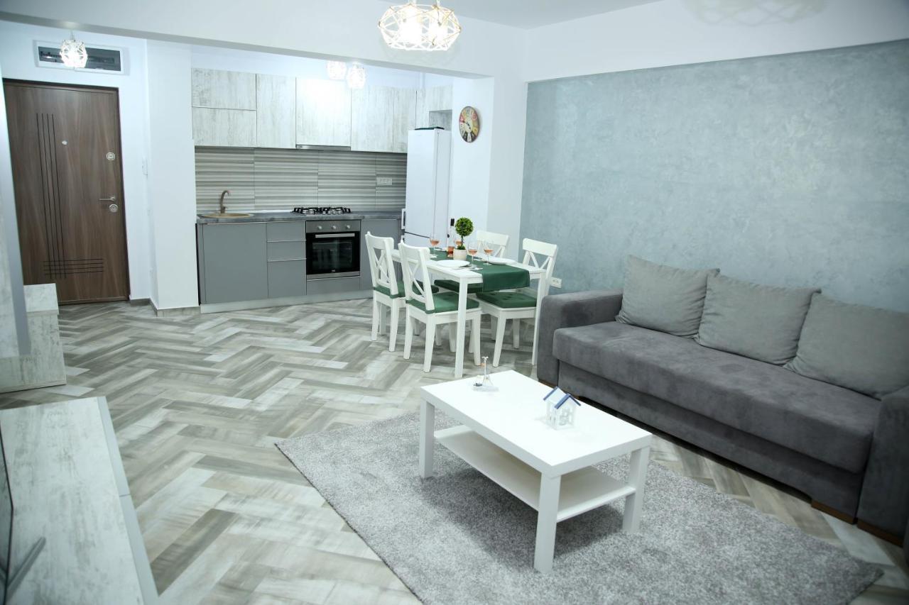Myamar Apartment Mamaia Exterior foto