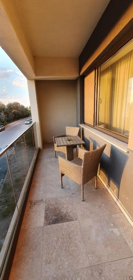 Myamar Apartment Mamaia Exterior foto