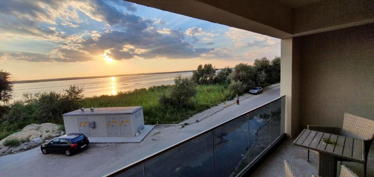 Myamar Apartment Mamaia Exterior foto