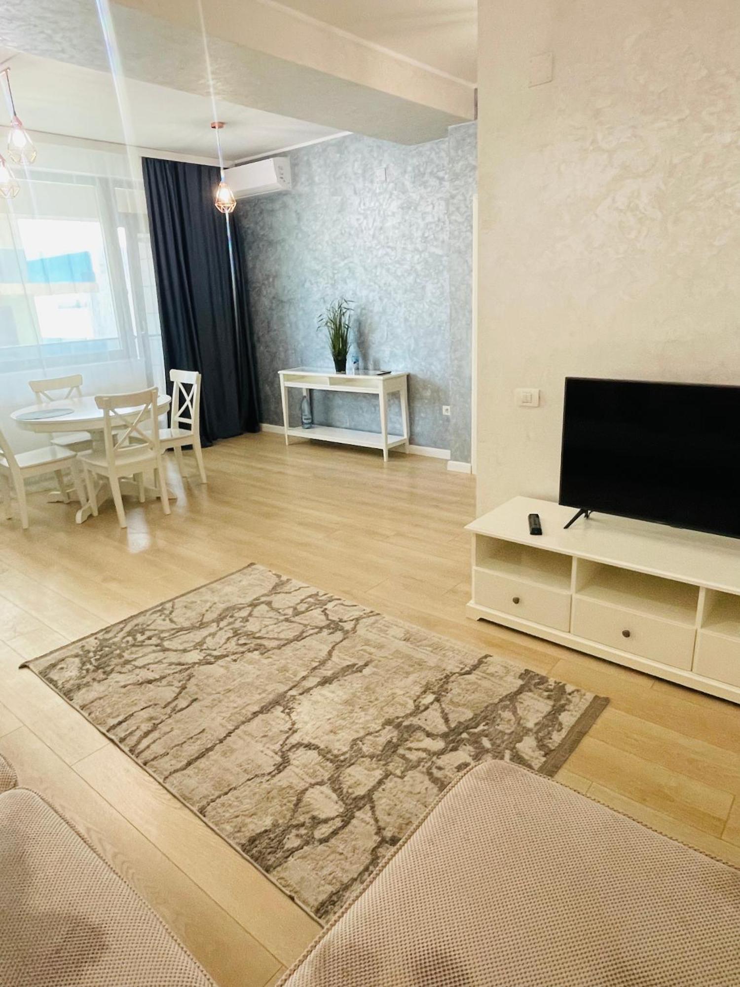 Myamar Apartment Mamaia Exterior foto